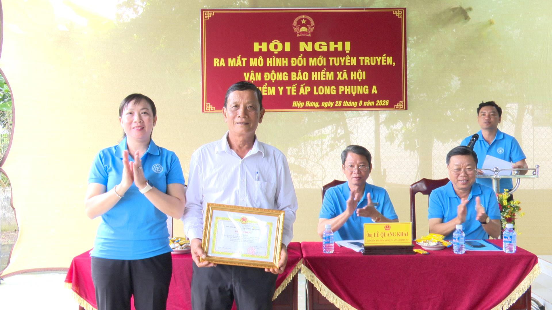 anh tin bai